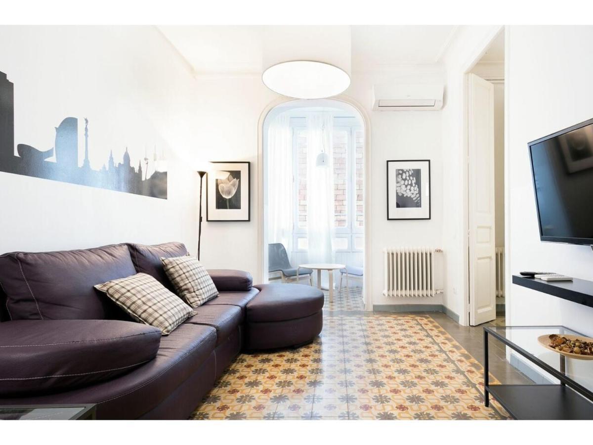 Stay U-Nique Apartments Napols I Barcelona Luaran gambar