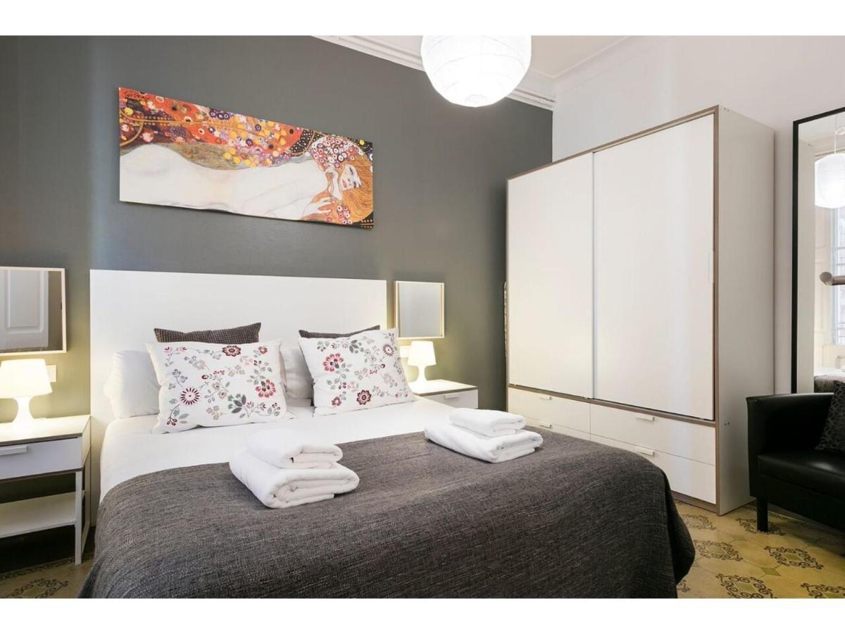 Stay U-Nique Apartments Napols I Barcelona Luaran gambar
